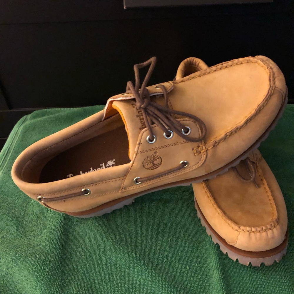 Mens size 11 Timberland Boat Shoes